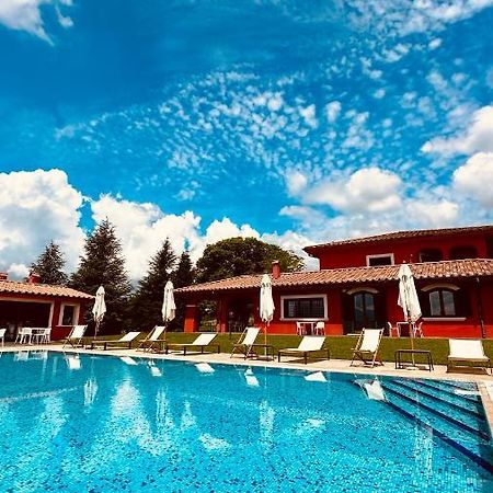 Agriturismo Borgo Imperiale ヴァルモントーネ エクステリア 写真