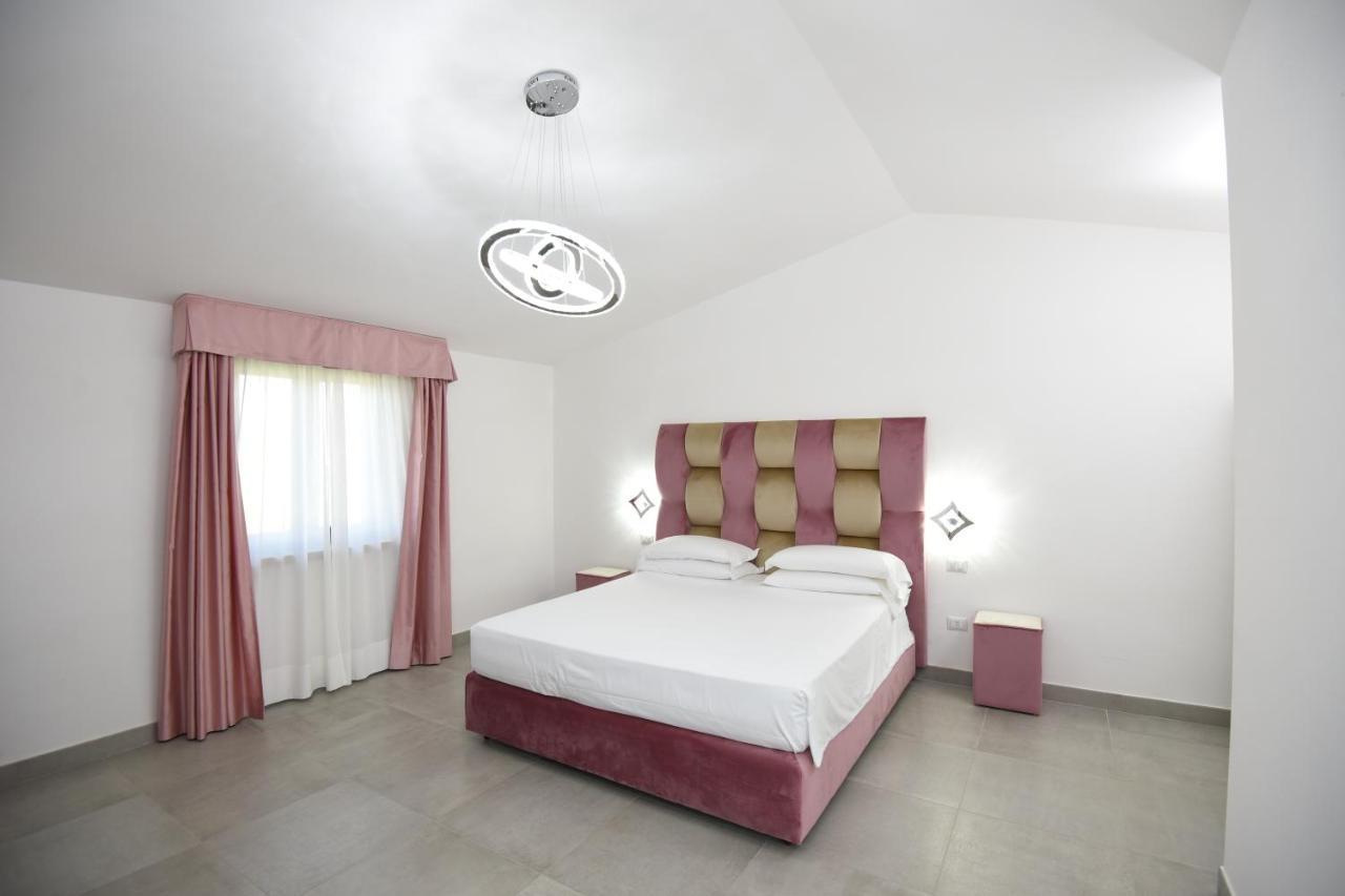 Agriturismo Borgo Imperiale ヴァルモントーネ エクステリア 写真