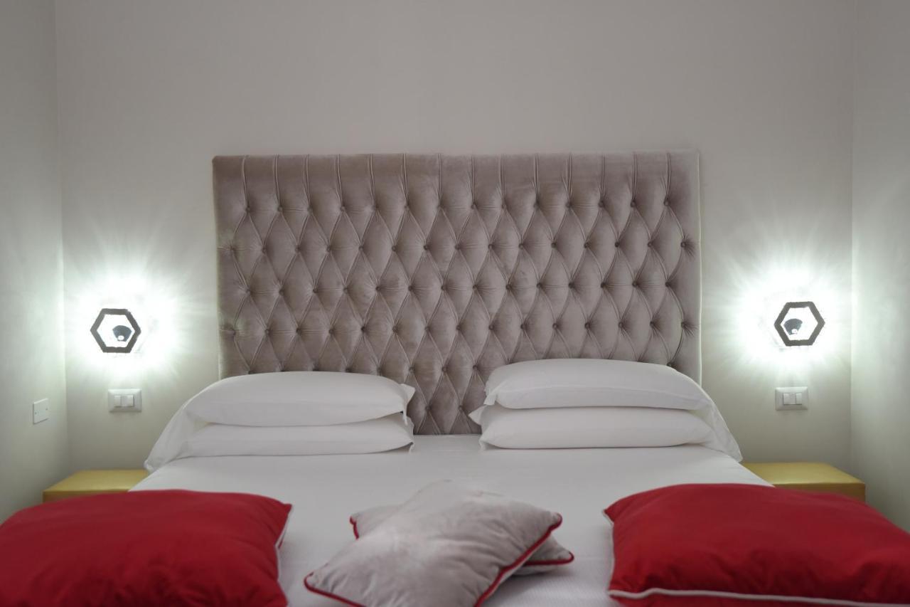 Agriturismo Borgo Imperiale ヴァルモントーネ エクステリア 写真
