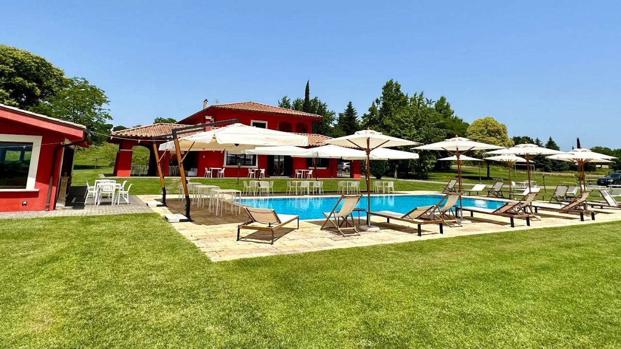 Agriturismo Borgo Imperiale ヴァルモントーネ エクステリア 写真