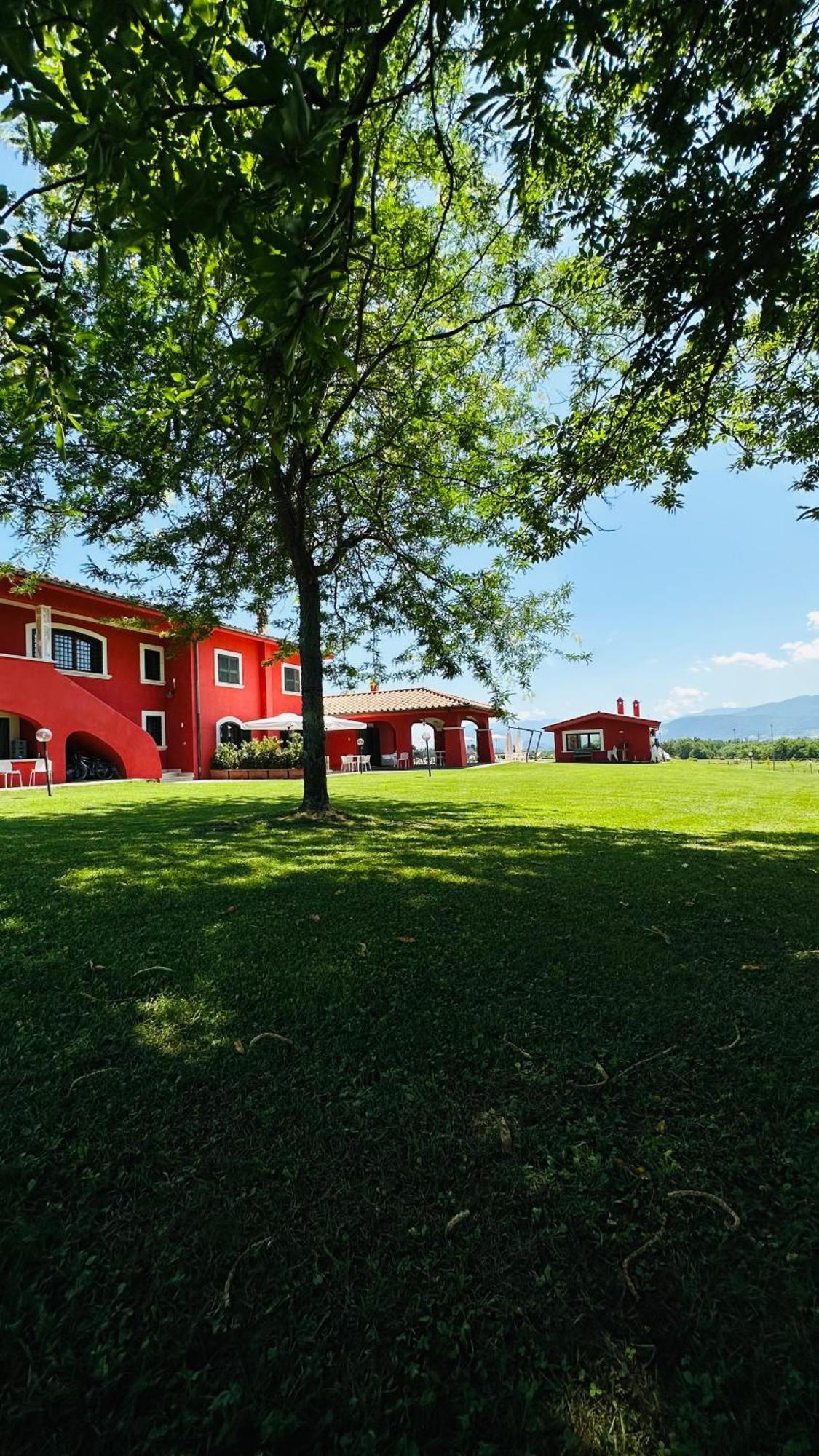 Agriturismo Borgo Imperiale ヴァルモントーネ エクステリア 写真